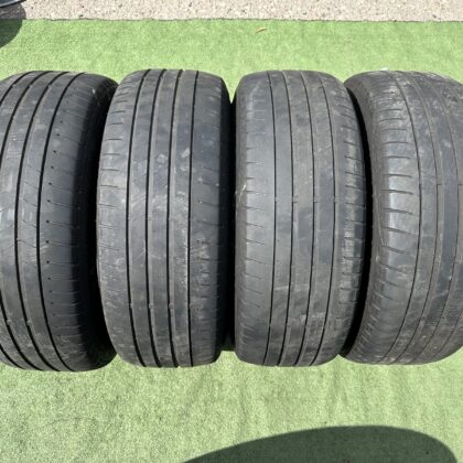 Bridgestone 245/45 R19