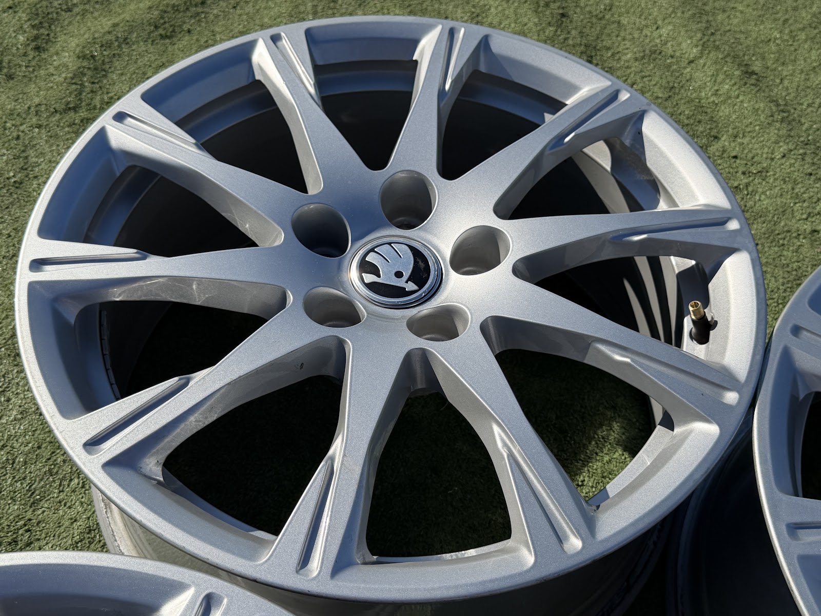 Skoda VOKISKI - 7.5J, ET38 - Image 5