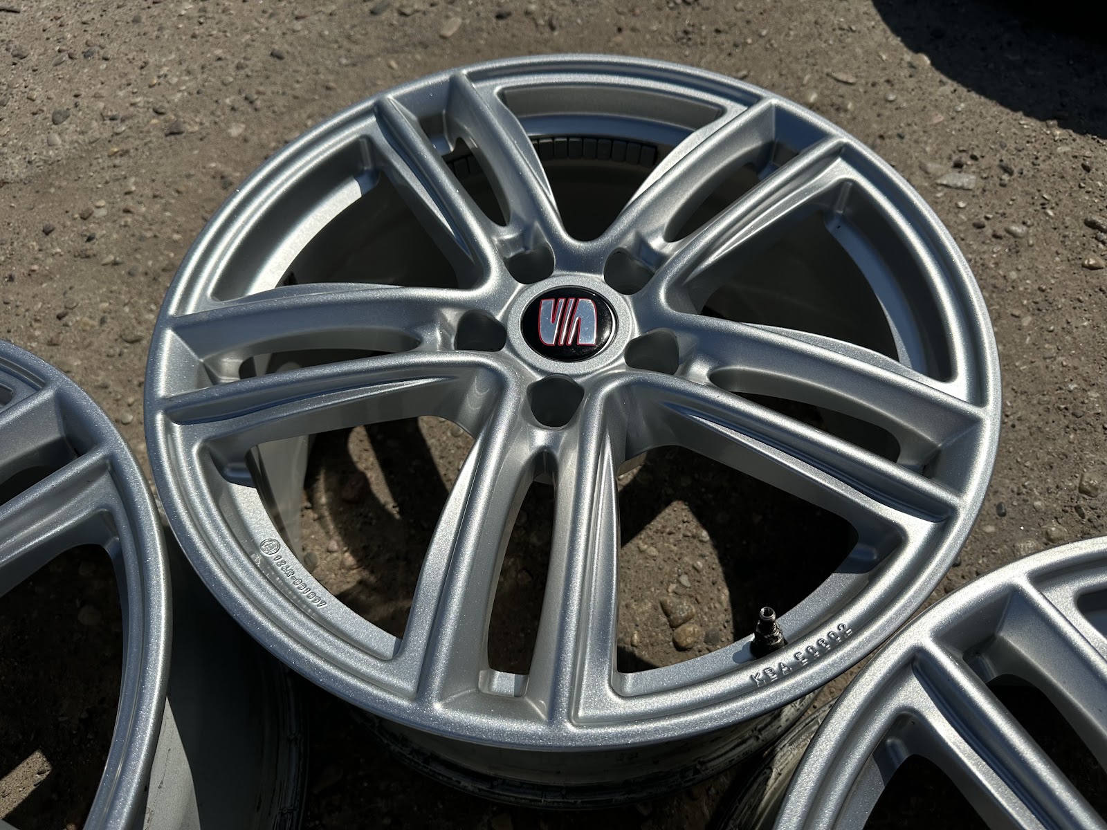Seat VOKISKI - 7J, ET22 - Image 4