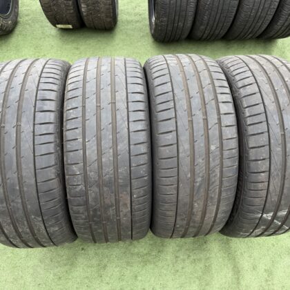 Hankook 245/45 R18