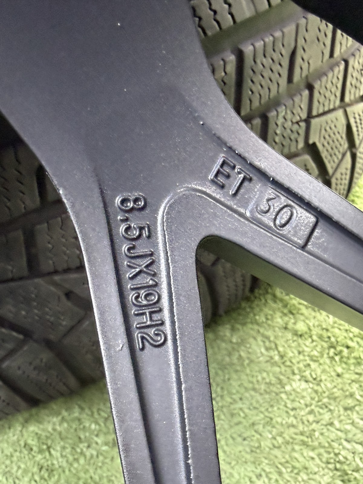Seat 8.5J ET30, TARRACO - Image 8
