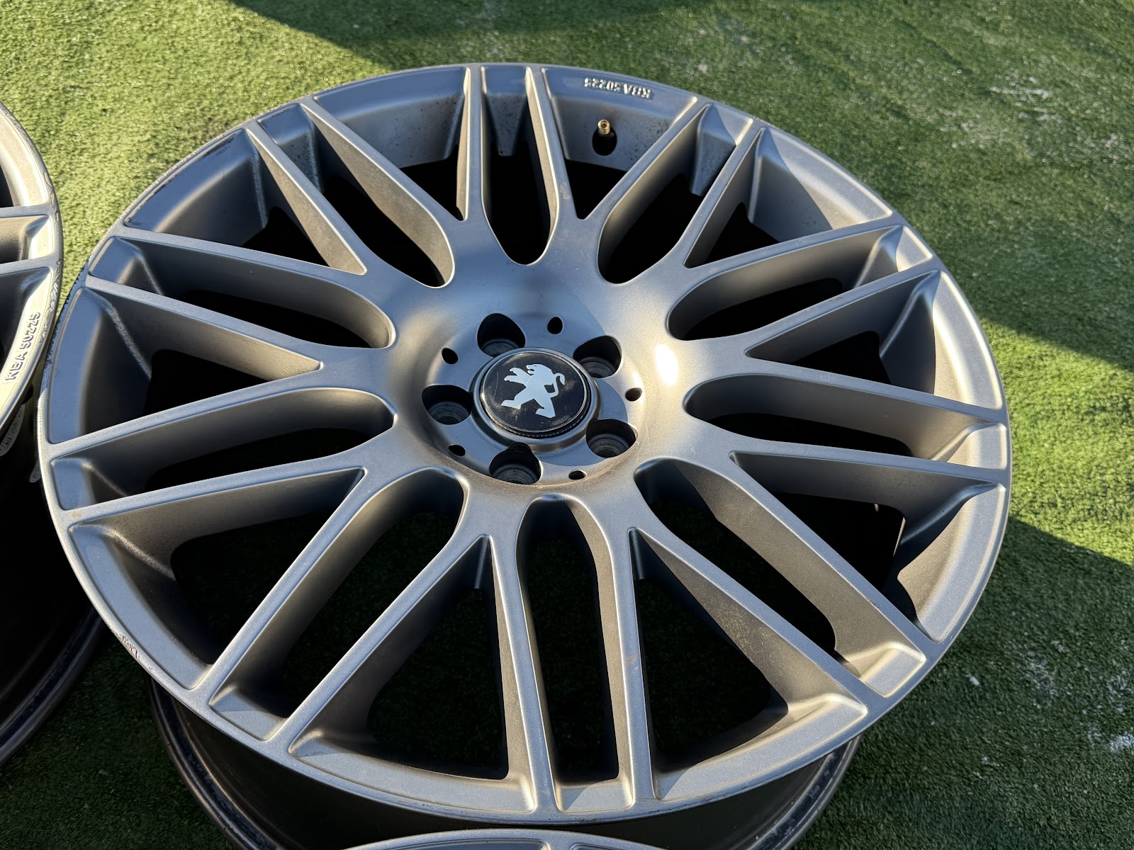 Peugeot 9J, ET42 - Image 4