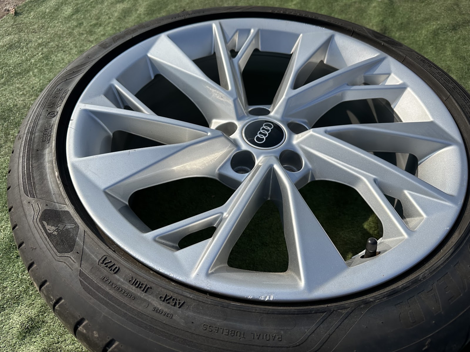 Audi A5, A6, Q5 - 8J, ET29 - Image 4