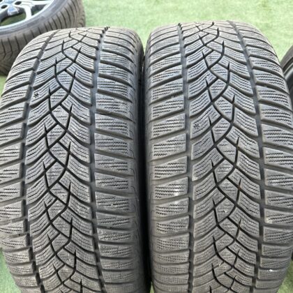 Goodyear 225/40 R18