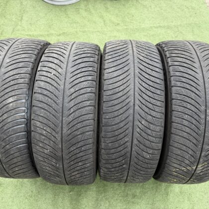 Michelin 235/50 R18