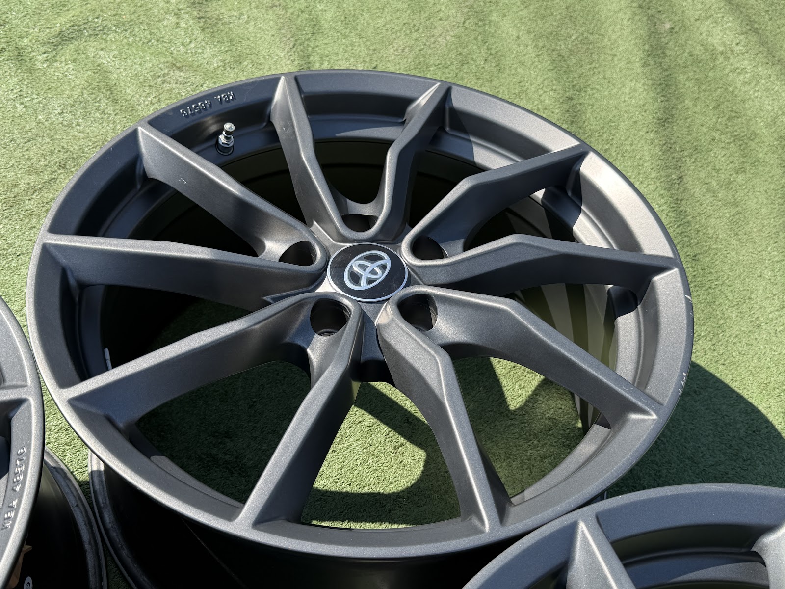 Toyota 8.5J, ET50 - Image 3
