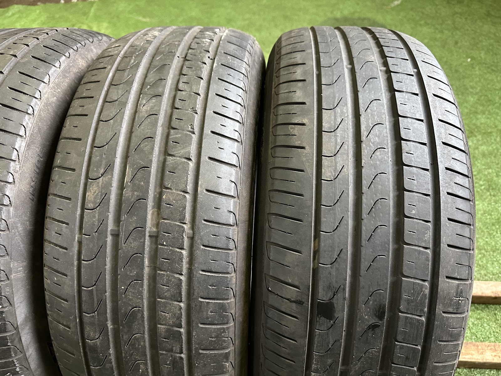 Pirelli 225/60 R17 - Image 2