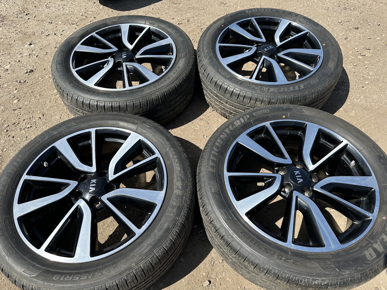 KIA ORGINALUS - 7J, ET40