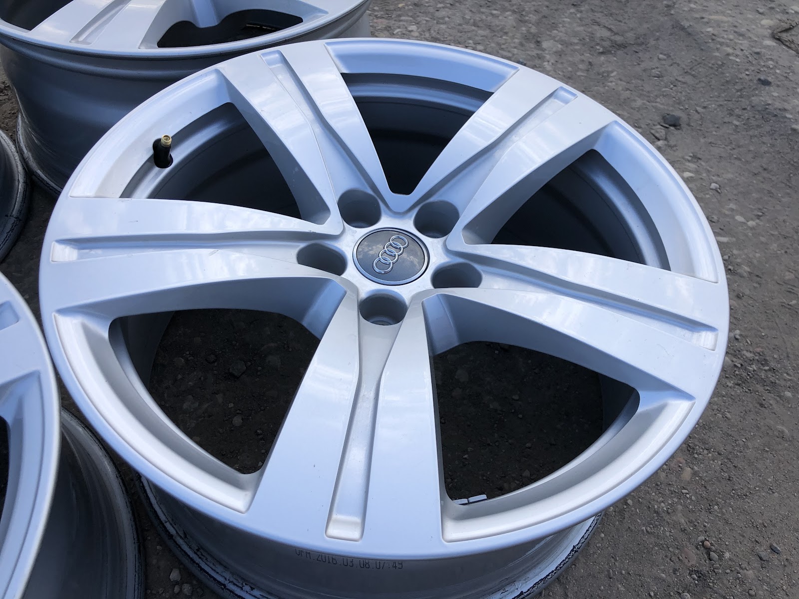 Audi ORGINALUS - 8J, ET25 - Image 3