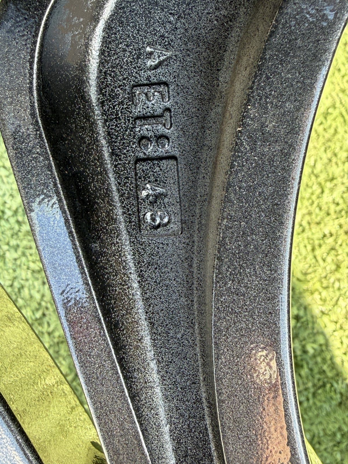 Volkswagen VOKISKI - 8J, ET48 - Image 7