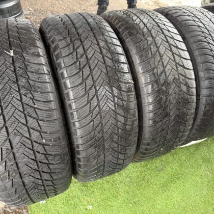 Bridgestone 225/60 R17