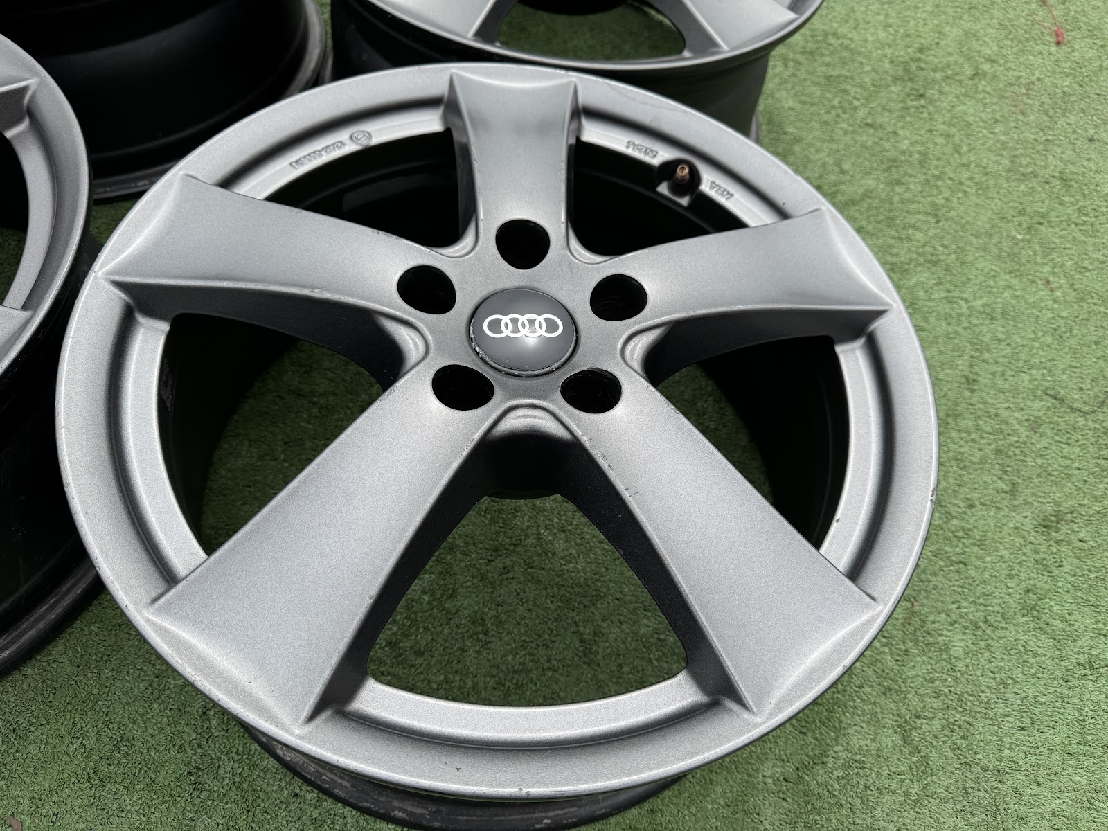 Audi VOKISKI - 7J, ET40 - Image 3