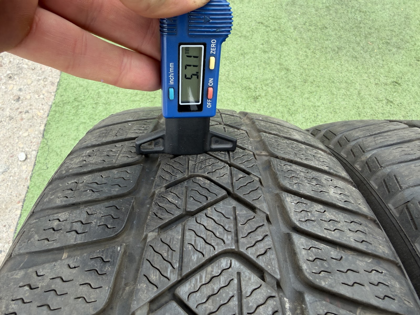 Pirelli 205/50 R17 - Image 4
