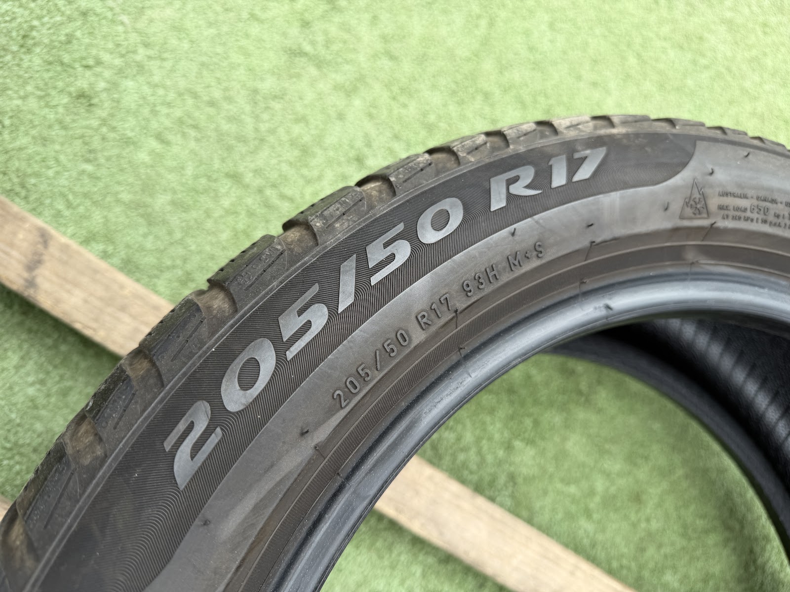 Pirelli 205/50 R17 - Image 9