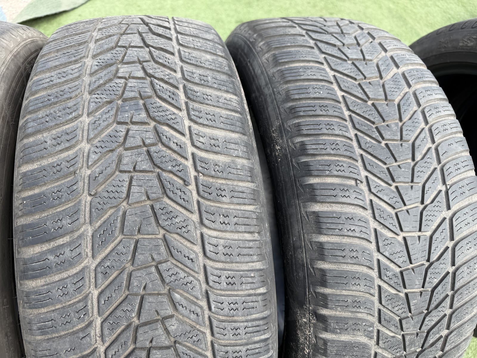 Hankook 235/55 R19 - Image 3