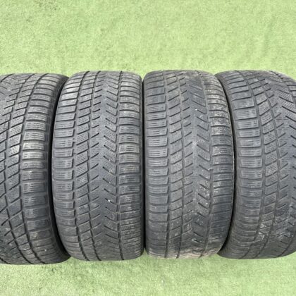 Sunny 235/40 R18