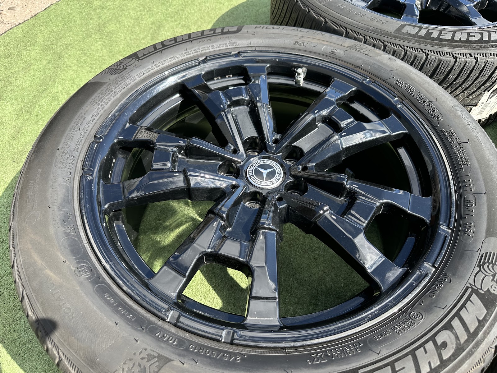 Mercedes-Benz ORGINALUS - 8J, ET34 - Image 3