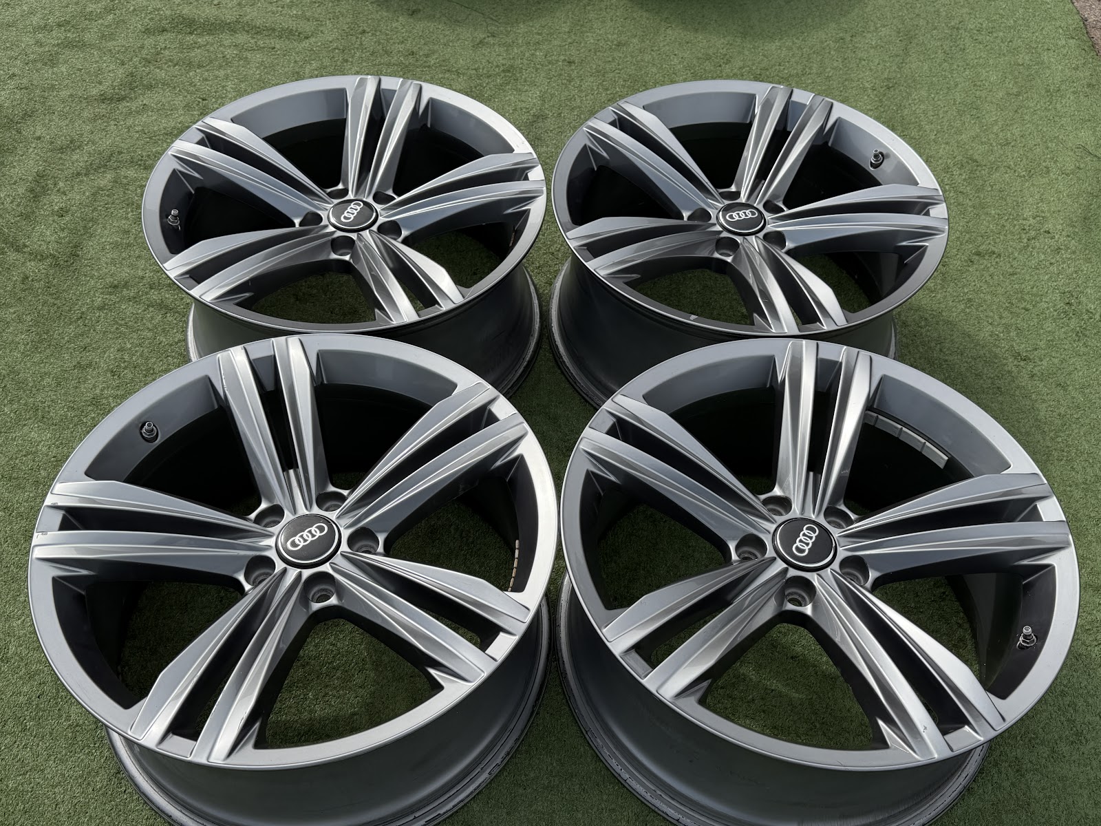 Audi Q5 / Q7 / A5 - 8,5J, ET28