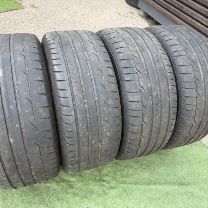 Dunlop 245/50 R18