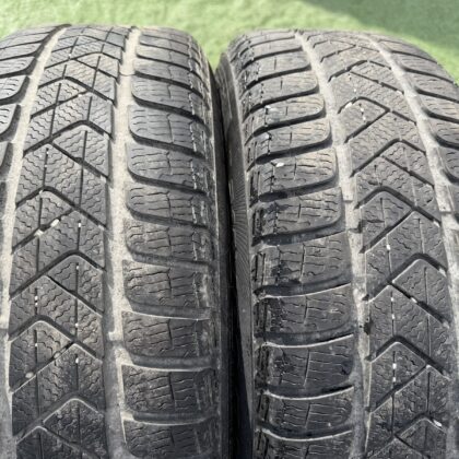 Pirelli 215/60 R16