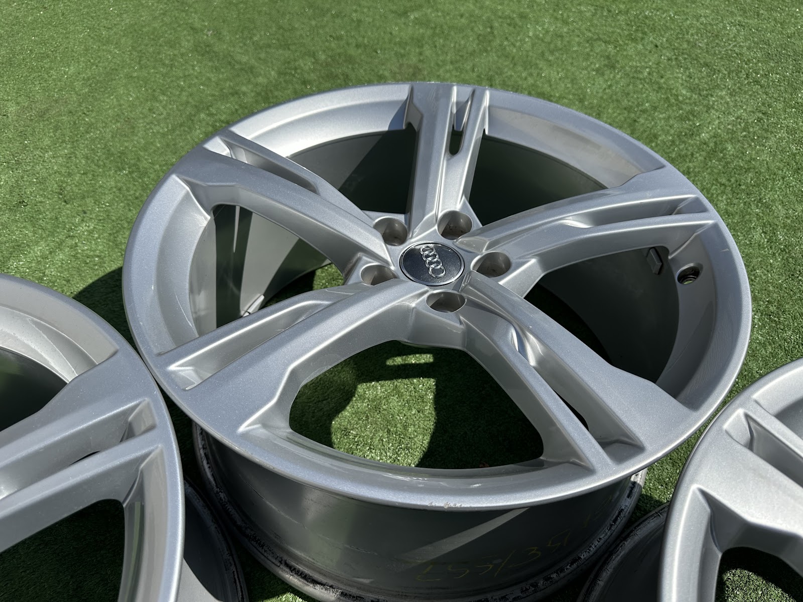 Audi ORGINALUS - 8,5J, ET32 - Image 5