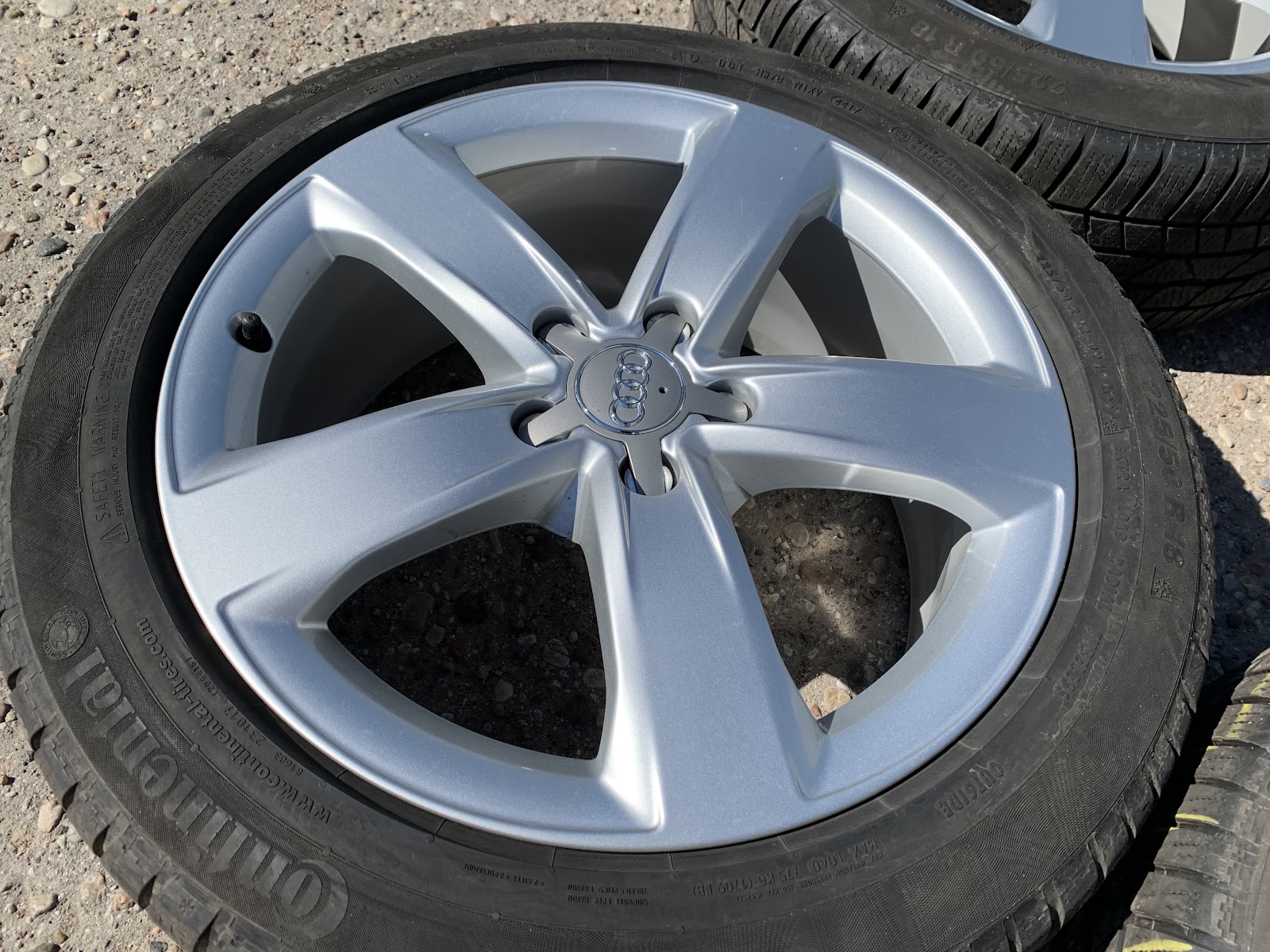 Audi ORGINALUS - 7,5J, ET37 - Image 3