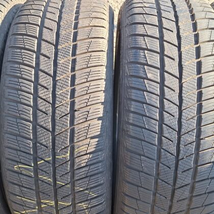 Barum 235/50 R19