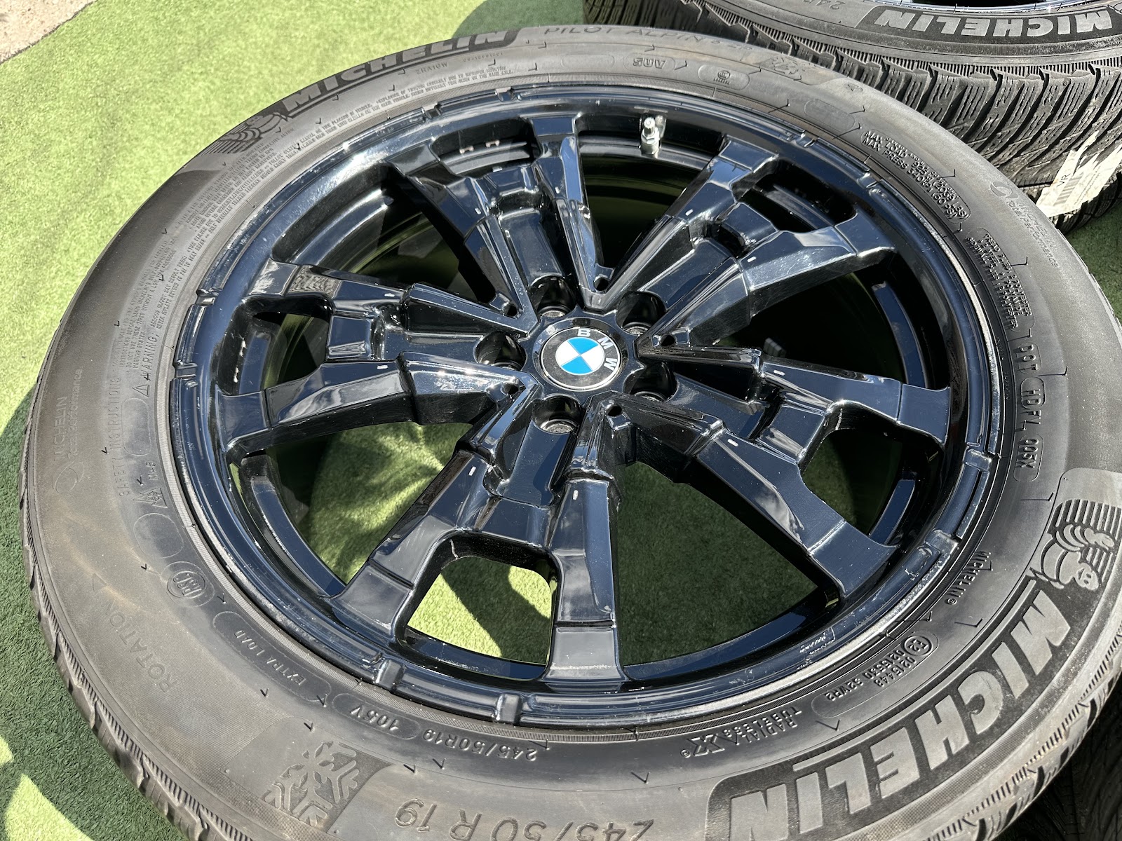 BMW iX3 G08 - 8J, ET34 - Image 3