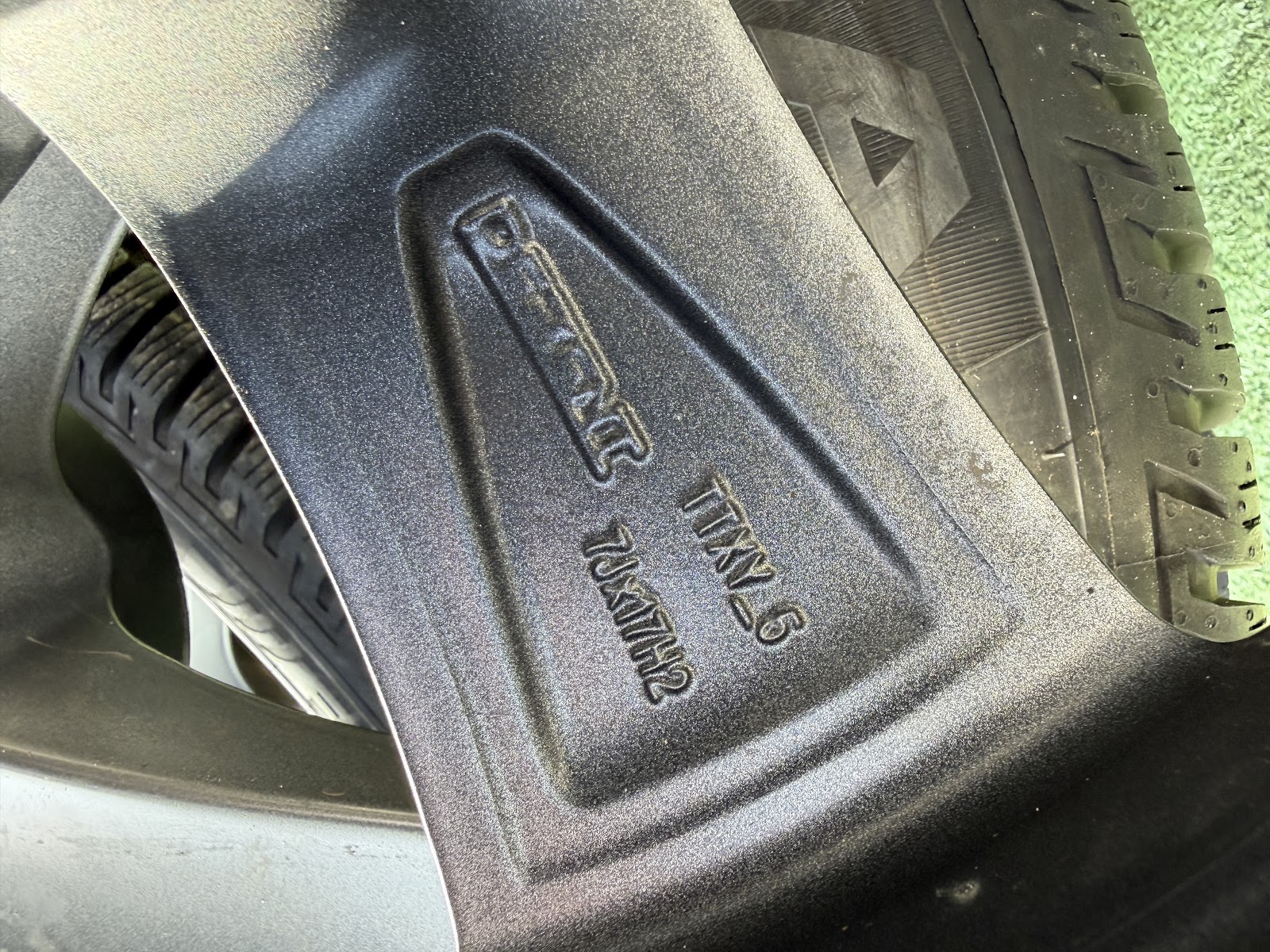 Audi VOKISKI - 7J, ET40 - Image 8
