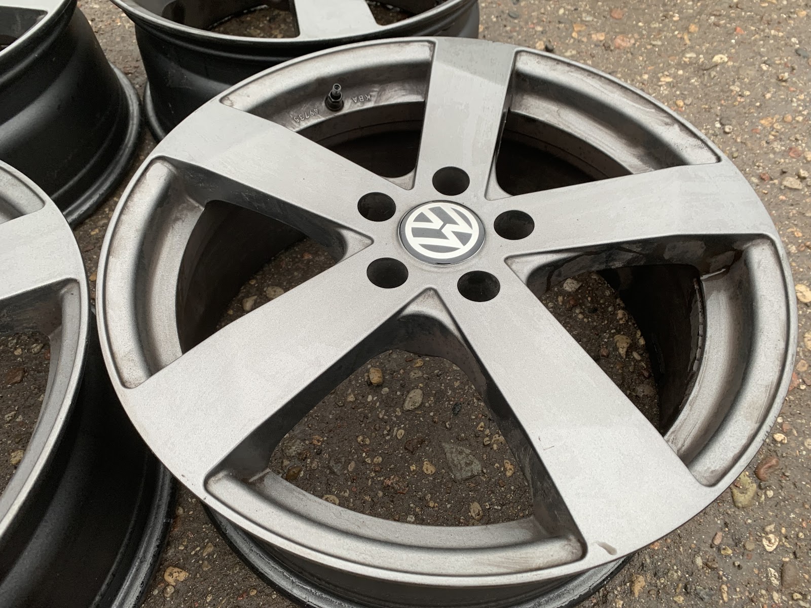 Volkswagen 7.5J, ET42 - Image 2