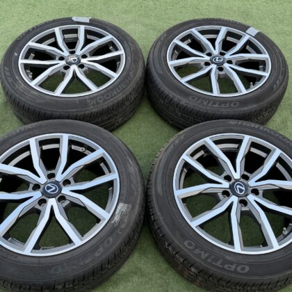 Lexus 8J, ET45