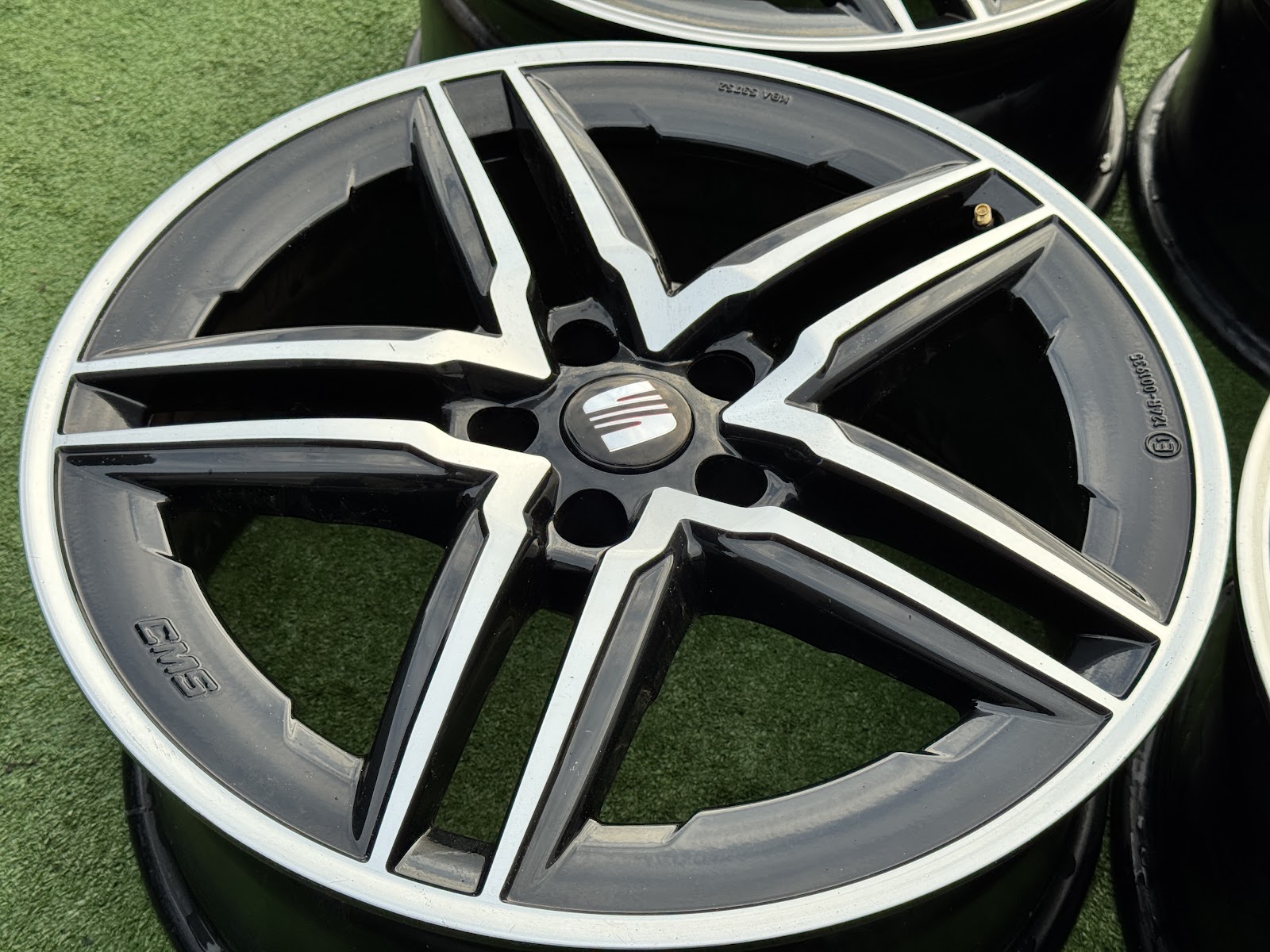 Seat VOKISKI - 8,5J, ET36 - Image 2