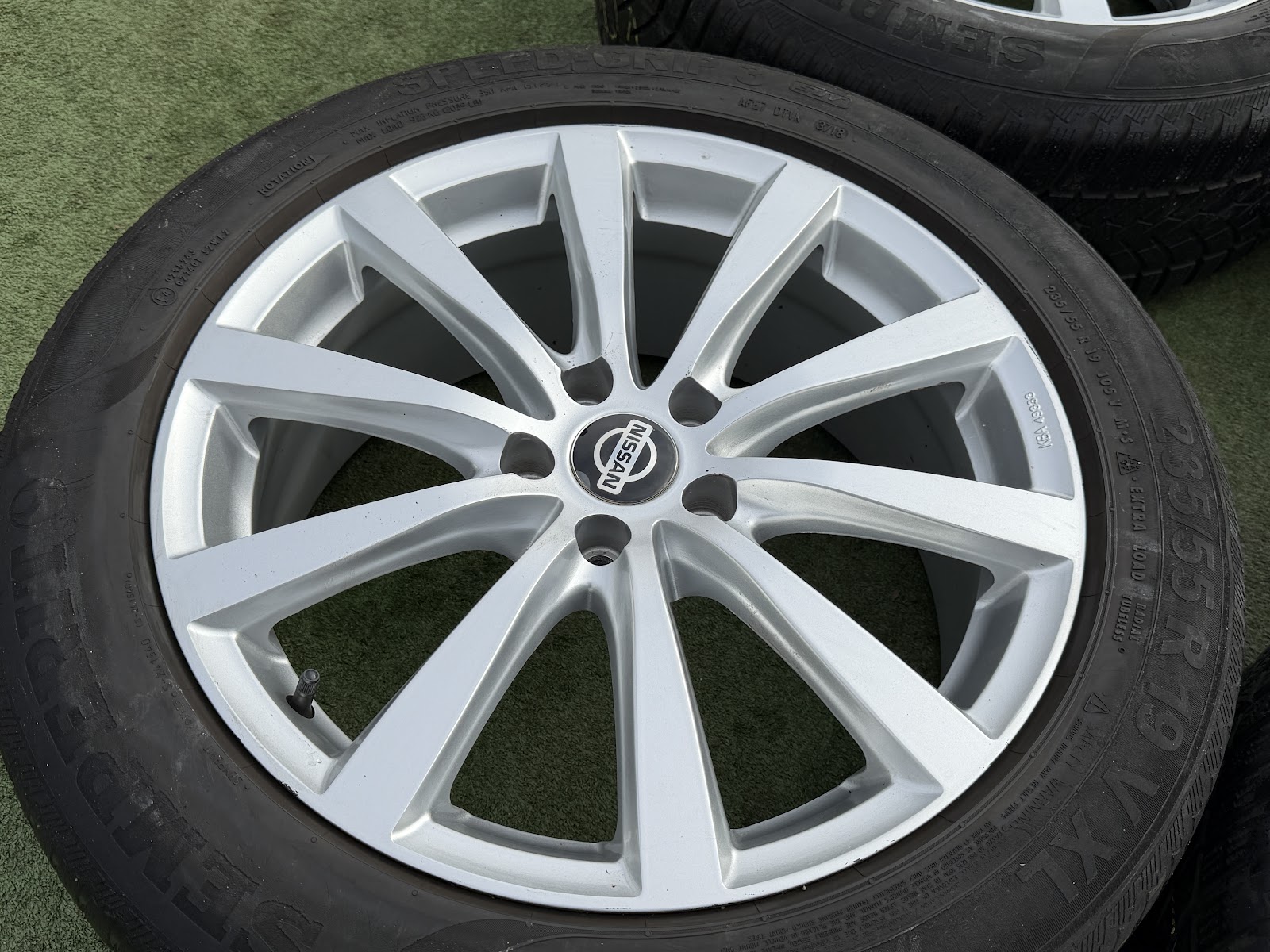 Nissan 8J, ET42 - Image 2