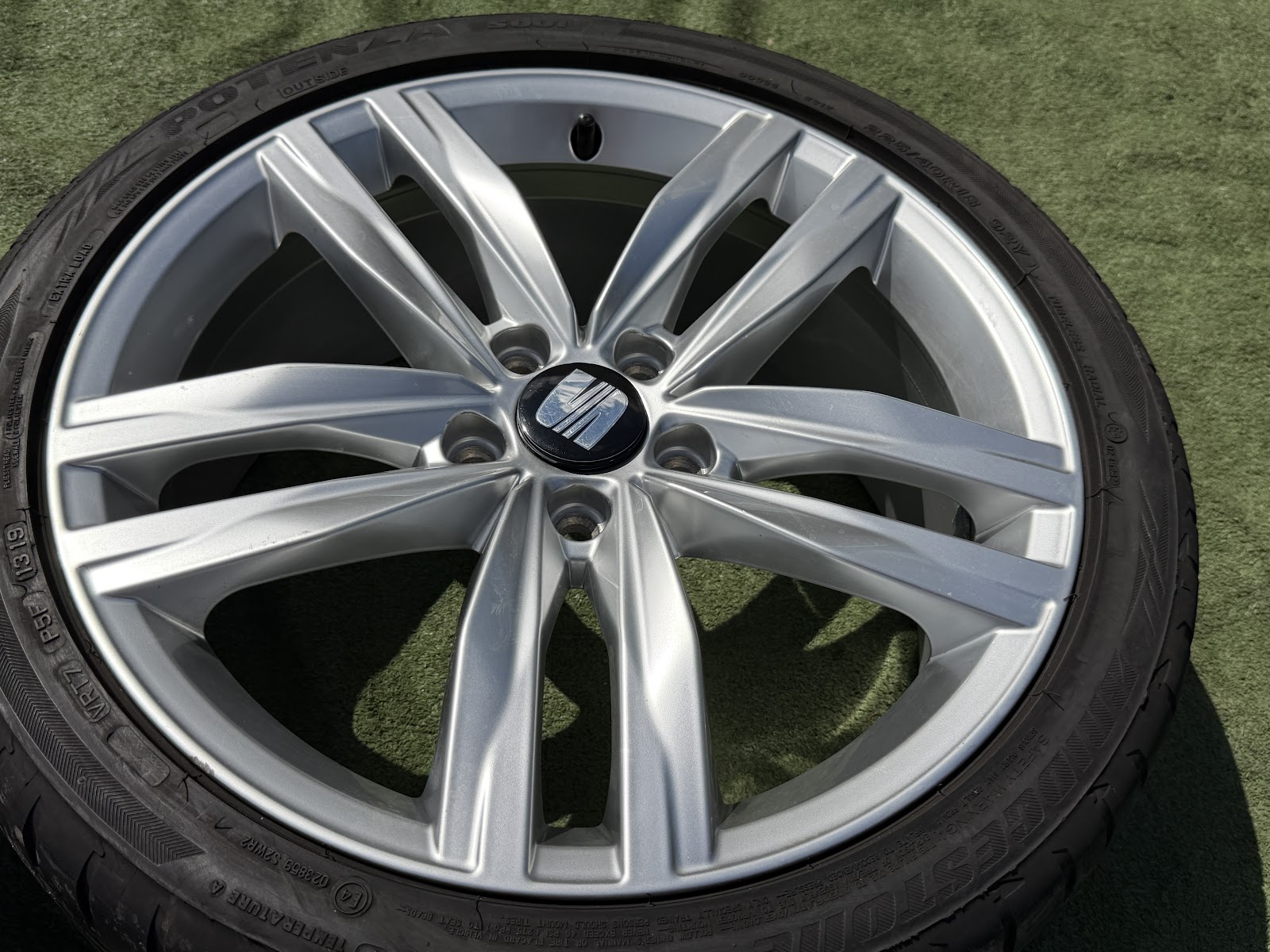Seat VOKISKI - 7.5J, ET51 - Image 4