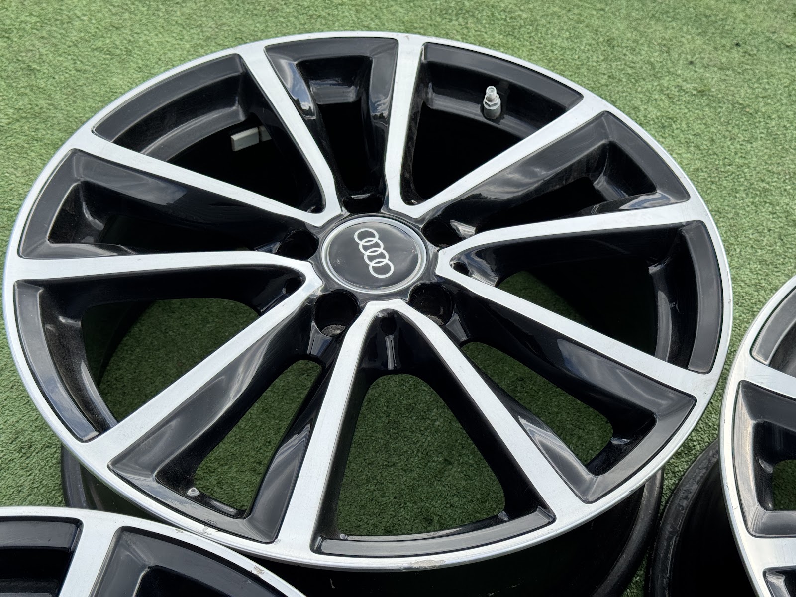 Audi ORGINALUS - 7,5J, ET52 - Image 5