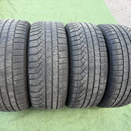 Pirelli 245/45 R18