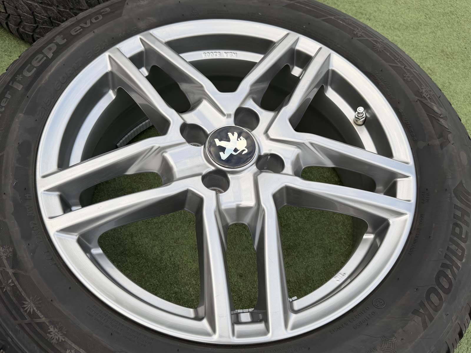 Peugeot 6.5J, ET32 - Image 3