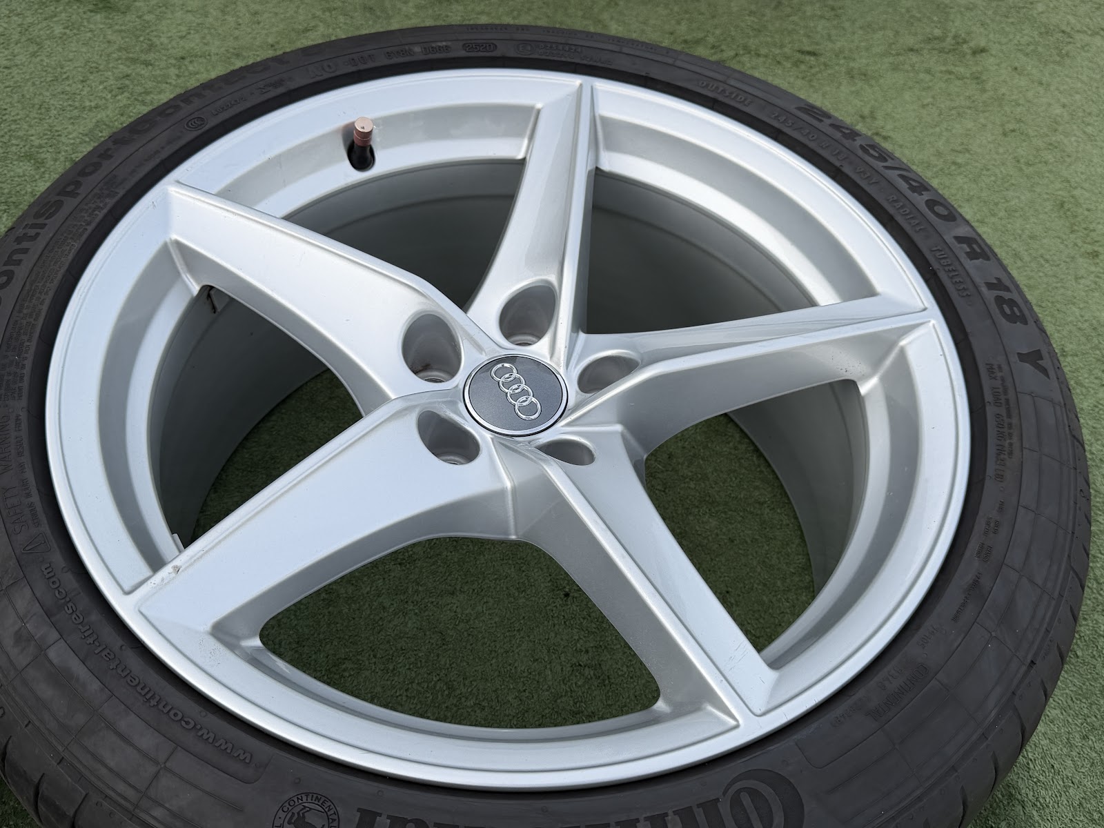 Audi 8.5J ET29 - Image 4