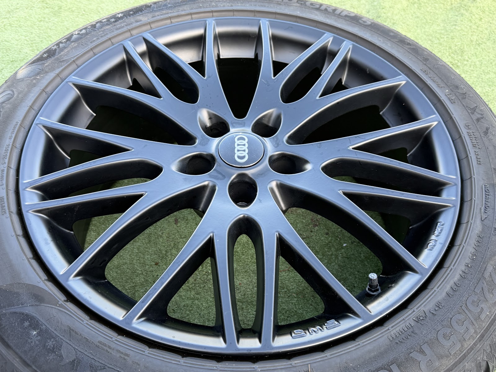 Audi 8J, ET30, Q5 - Image 4