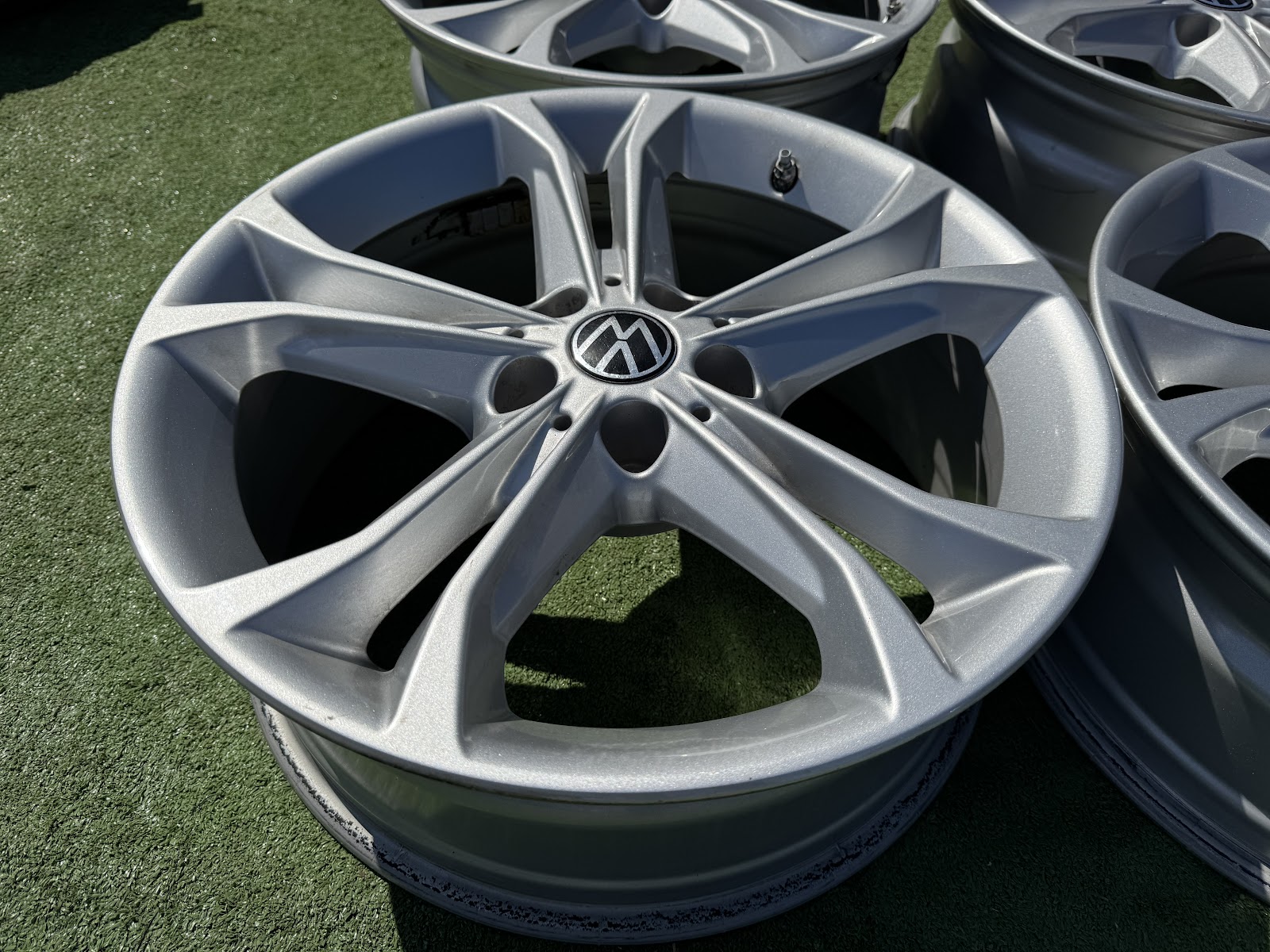 Volkswagen 7J ET22 - Image 2