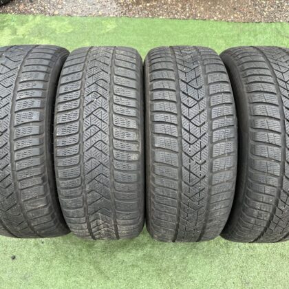 Pirelli 225/45 R18