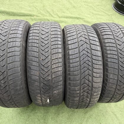 Pirelli 225/55 R17