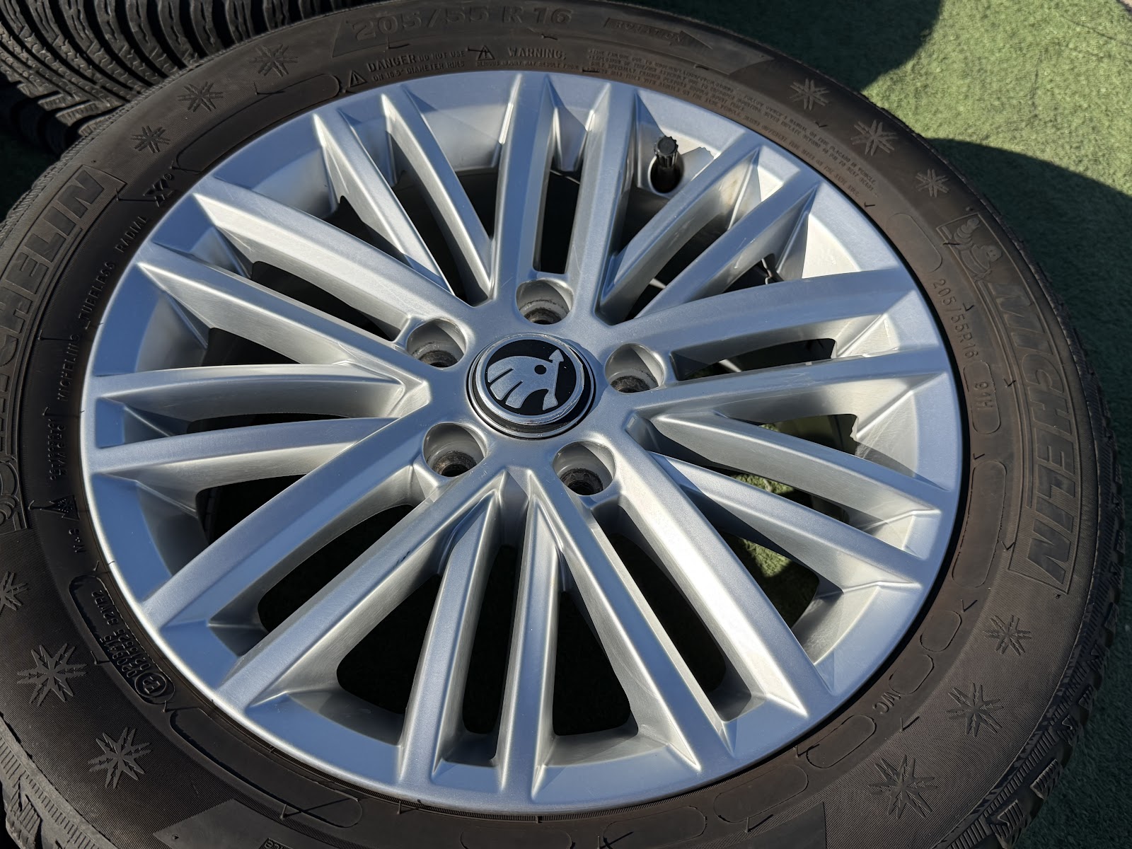Skoda VOKISKI - 6.5J, ET46 - Image 3