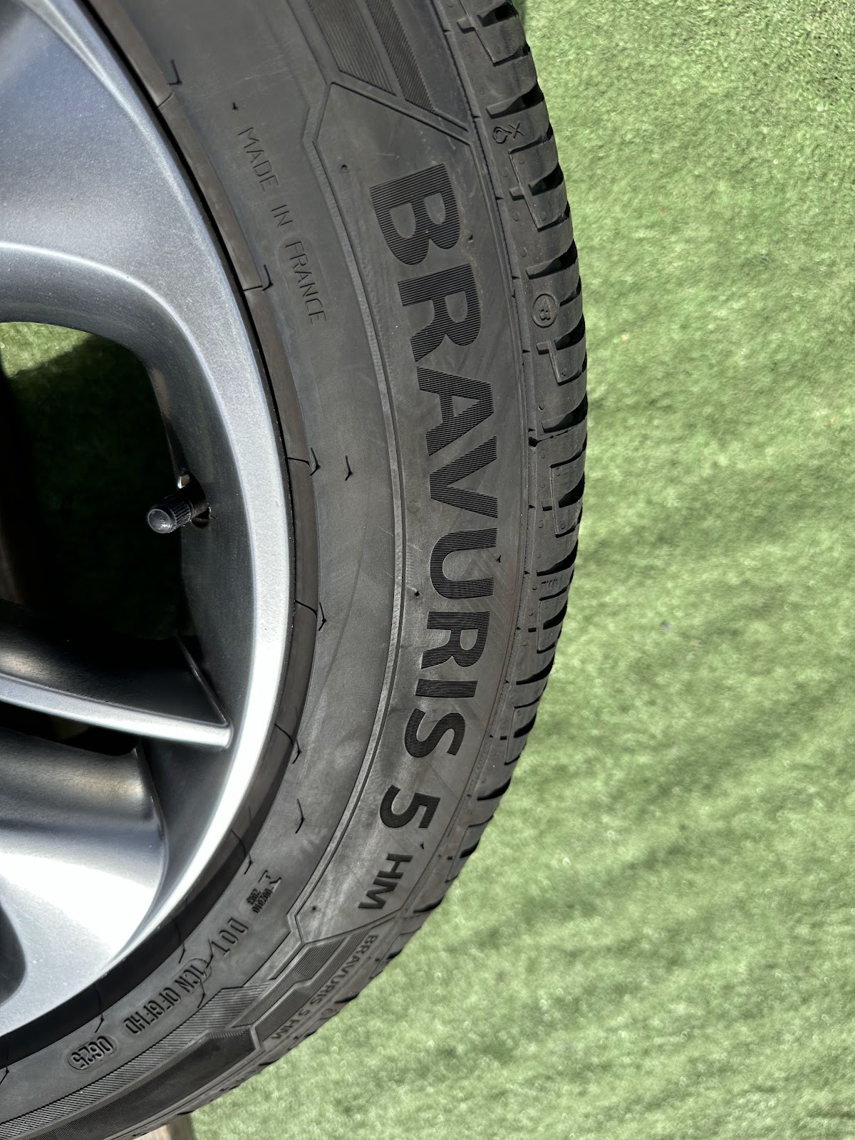 Barum 225/55 R18 - Image 6