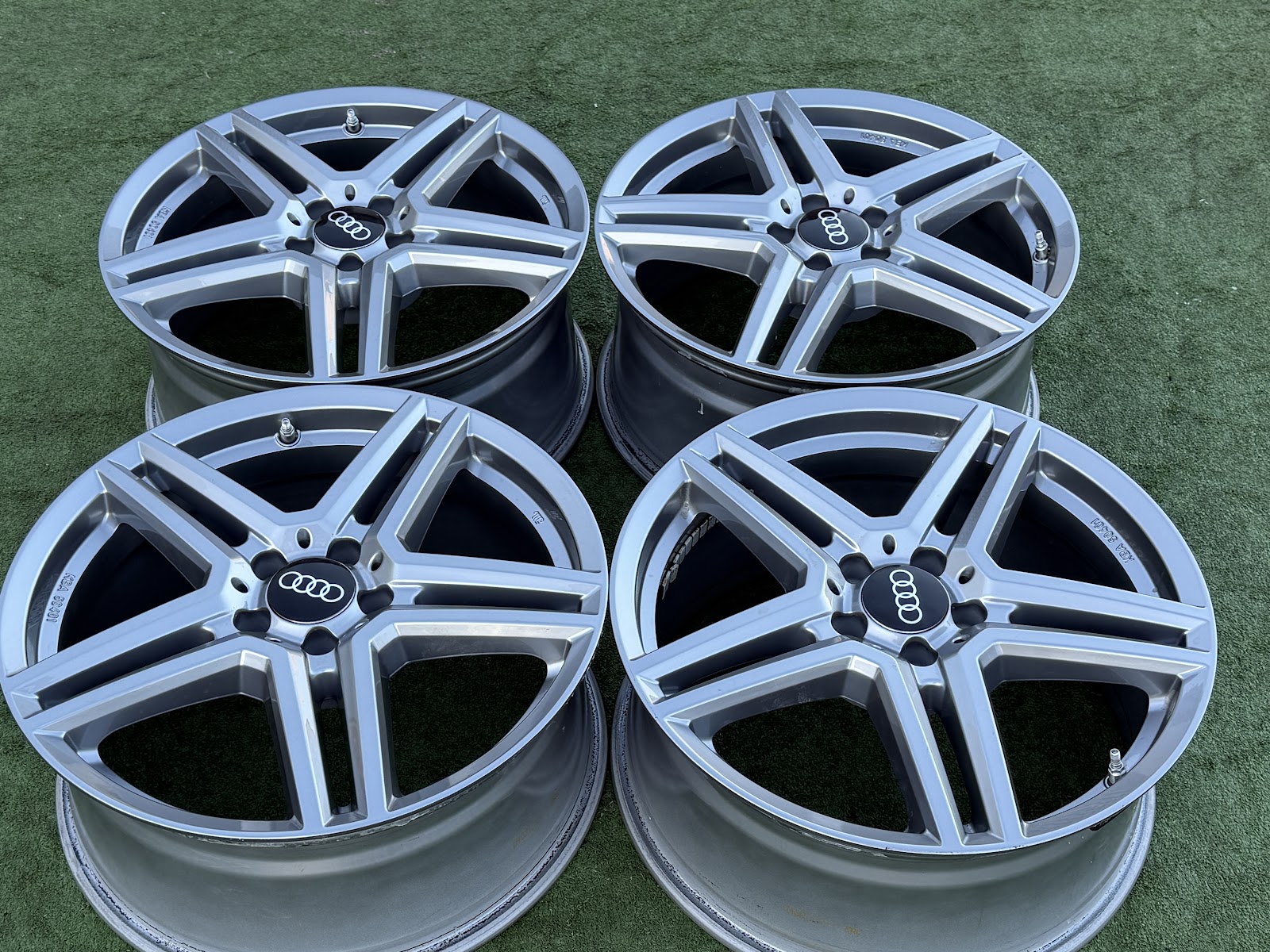 Audi VOKISKI - 8,5J, ET40