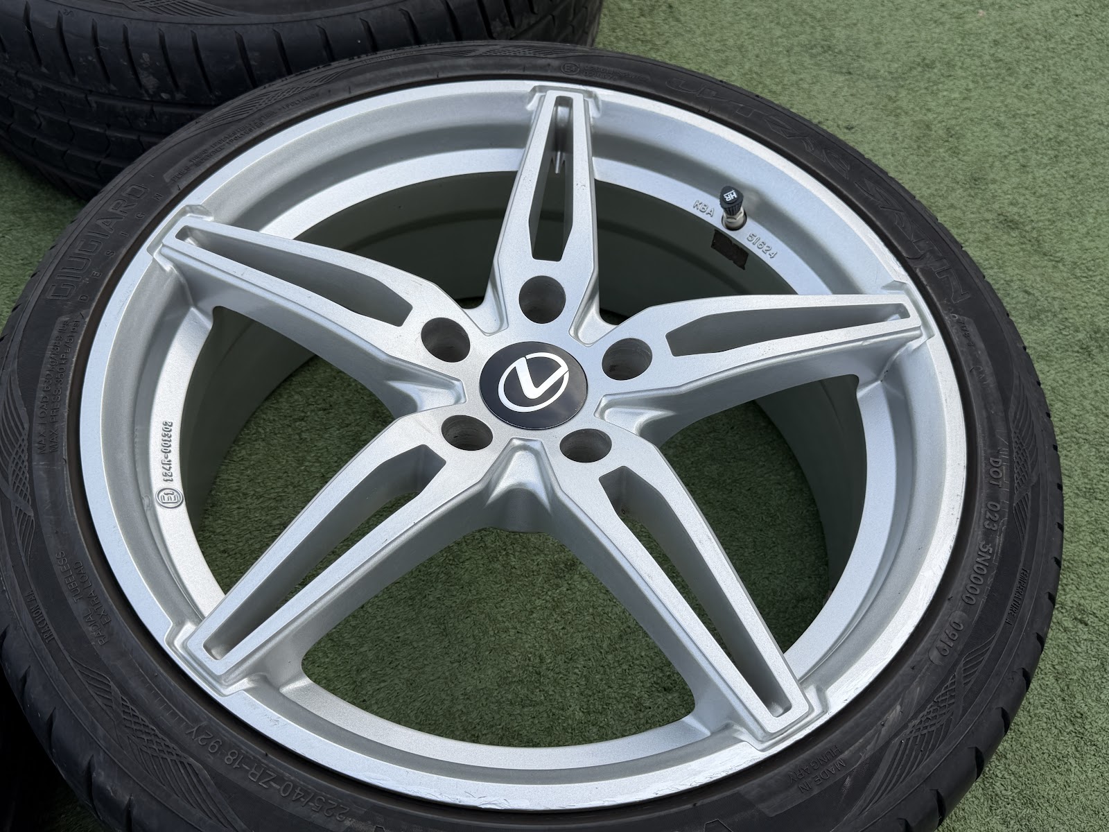 Lexus 7.5J, ET40 - Image 3