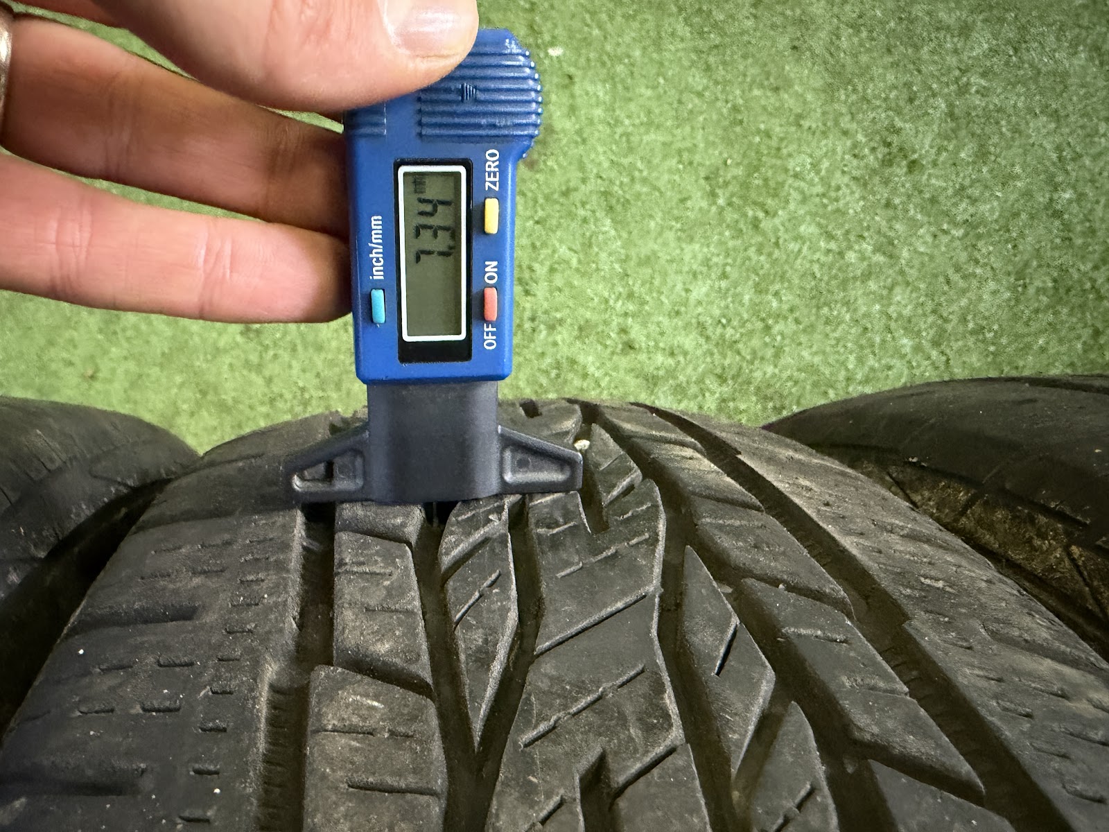 Continental 215/65 R16 - Image 5