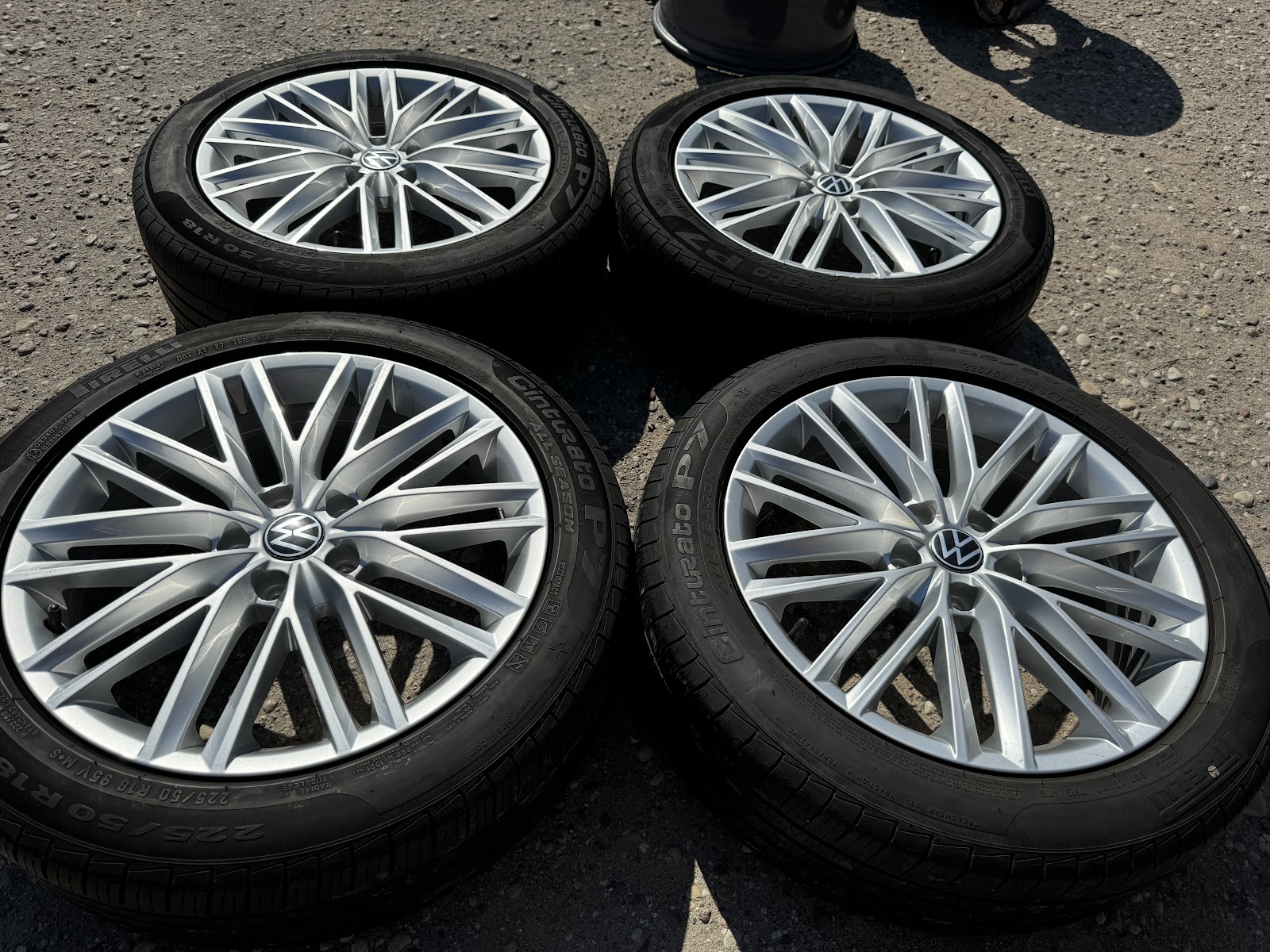 Volkswagen GOLF / T-ROCK - 7J, ET45