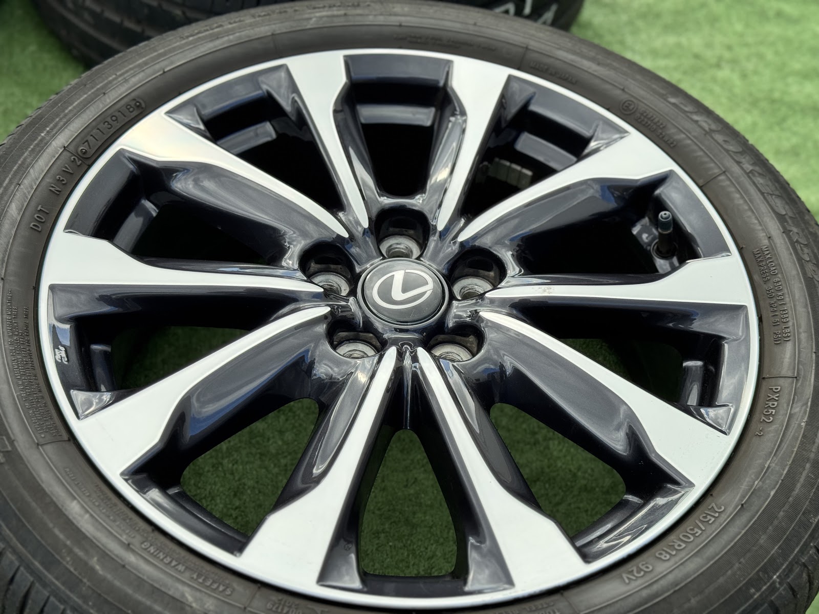 Lexus ORGINALUS - 7J, ET50 - Image 3