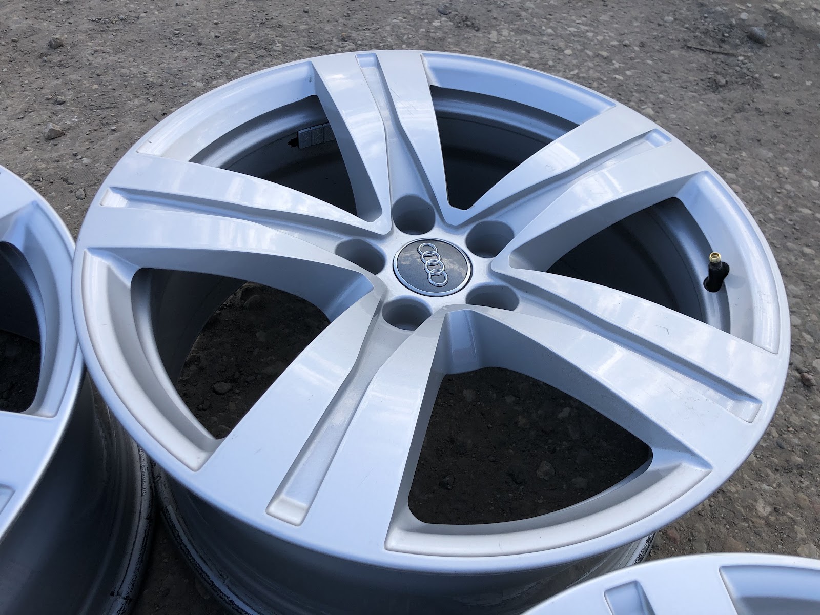 Audi ORGINALUS - 8J, ET25 - Image 4